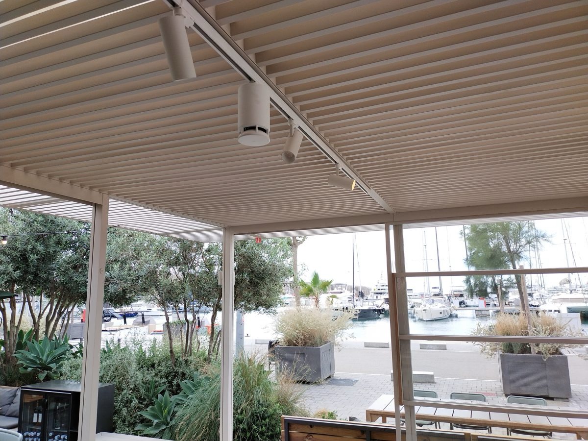 Inštalácia Spottune v komerčnom priestore